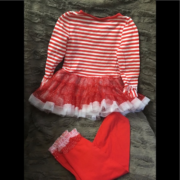 🚨Final Sale🚨!! Santa Christmas 2pc Outfit Size 2T - Picture 4 of 4